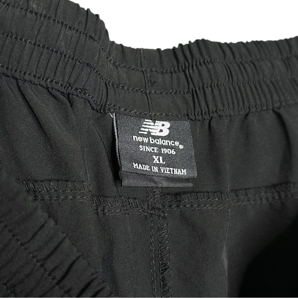 New Balance all motion nylon track pants - Picture 7 of 7